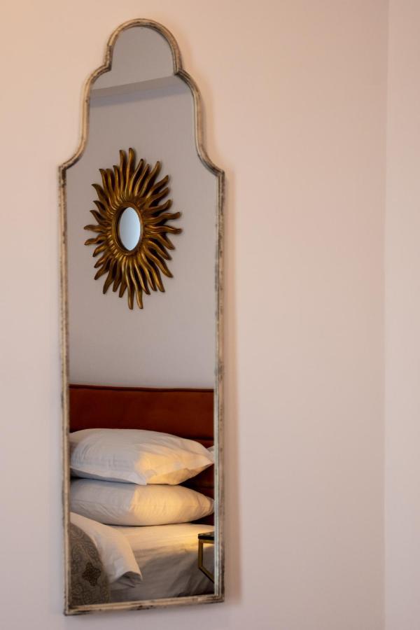 The Clock Apartment Voluntari Ngoại thất bức ảnh